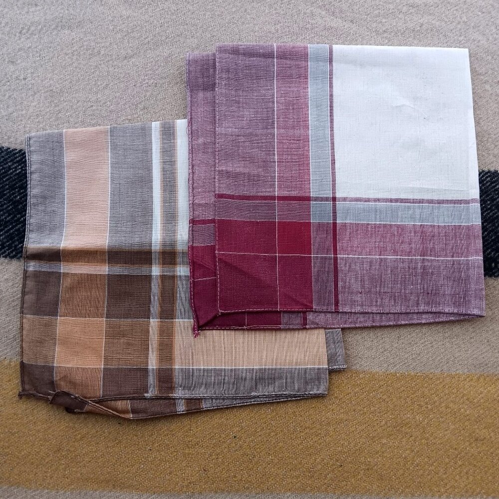 Vntage Set Of 2 Cotton Plaid Square Handkerchiefs Brown Maroon Linen 1950s 60s
